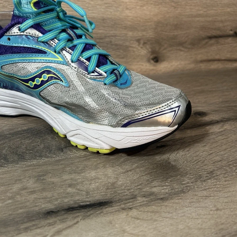 Saucony ride shoes